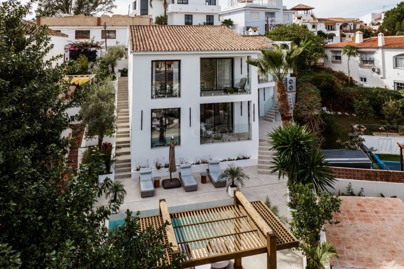 Красивая недвижимость в Нуэва Андалусии, недалеко от Пуэрто Бануса.