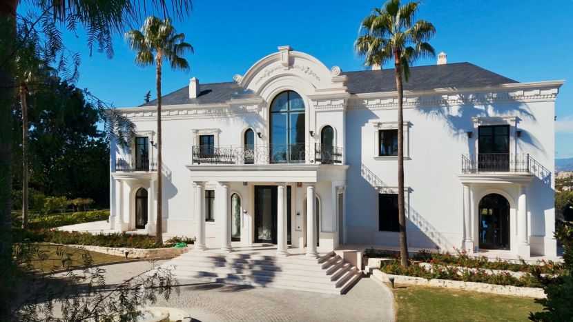 Mansion en venta en Hacienda las Chapas, Marbella Este, Marbella