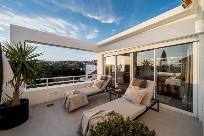 Atico Duplex en venta en Alcores del Golf, Nueva Andalucia, Marbella