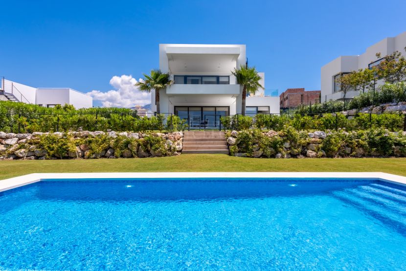 A brand new villa for sale in Marbella, Nueva Andalucia