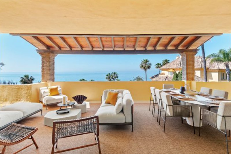 Pros and Cons of Living by the Beach in Marbella