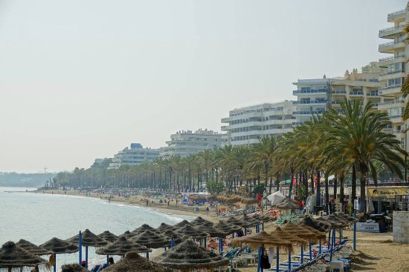 Playa de la Fontanilla - one of the best beaches in Marbella