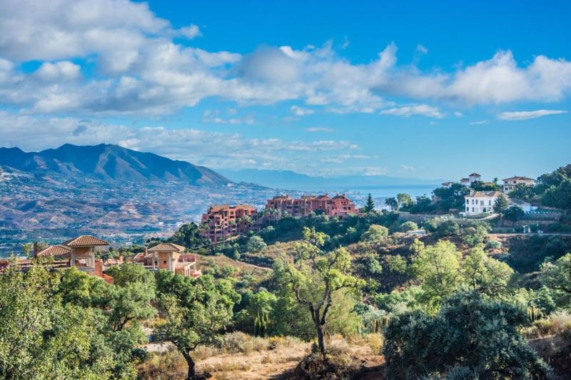 overlooking shot of La Mairena