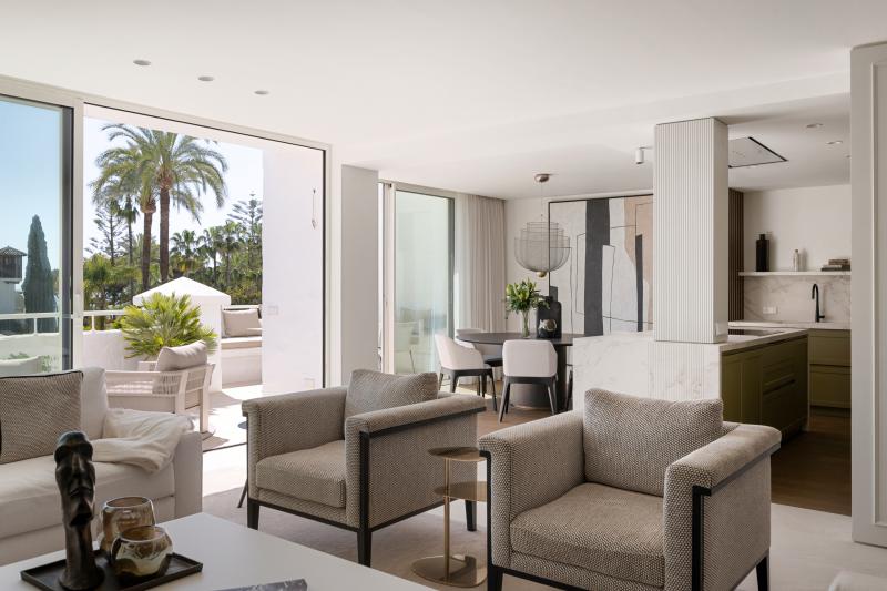 Duplex Penthouse te koop in Alhambra del Mar, Marbella Golden Mile
