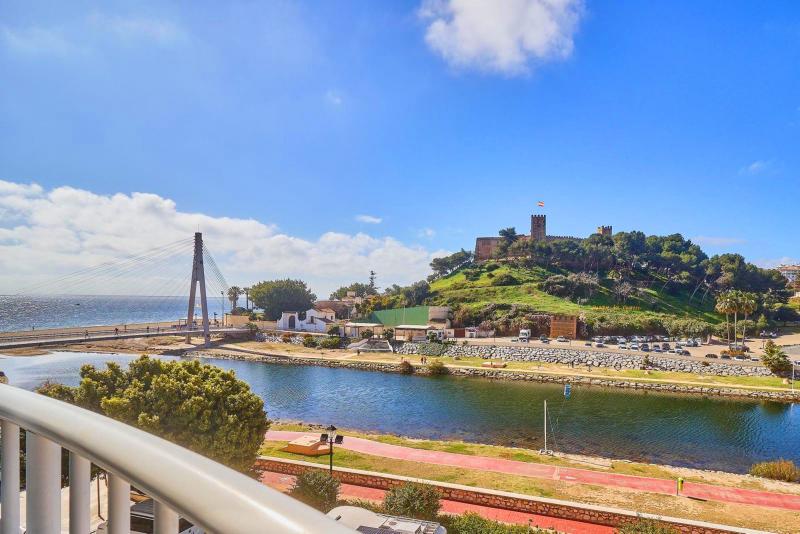 Fantastic apartment offering breathtaking sea views in Fuengirola