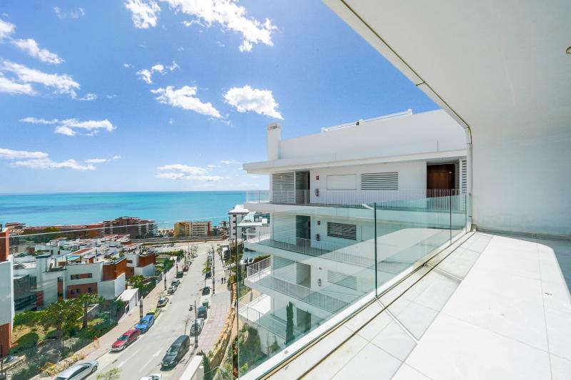 Penthouse for sale in El Higueron, Fuengirola