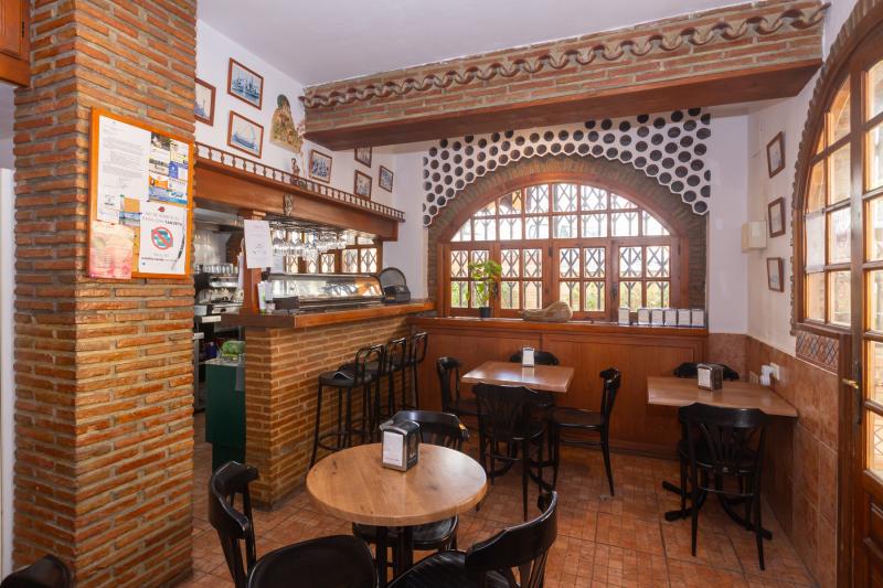 Local in Port of Estepona