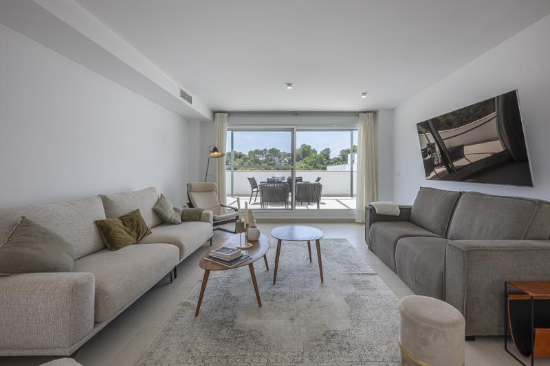 Ático contemporáneo de 3 dormitorios en Senda Chica, Sotogrande