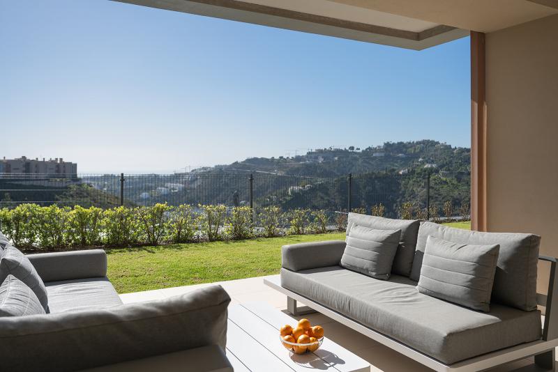 Appartement begane grond te koop in Real de La Quinta, Benahavis