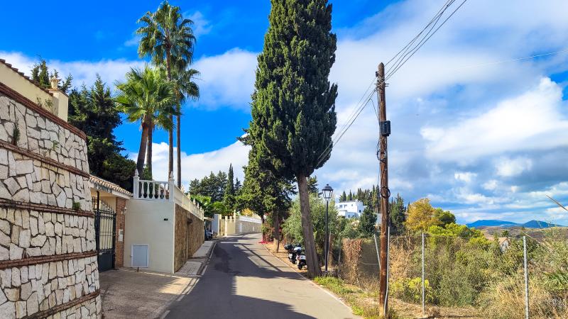 Perceel te koop in Sierrezuela, Mijas Costa
