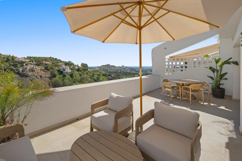 Stylish Two-Bedroom Apartment in Mirador La Quinta