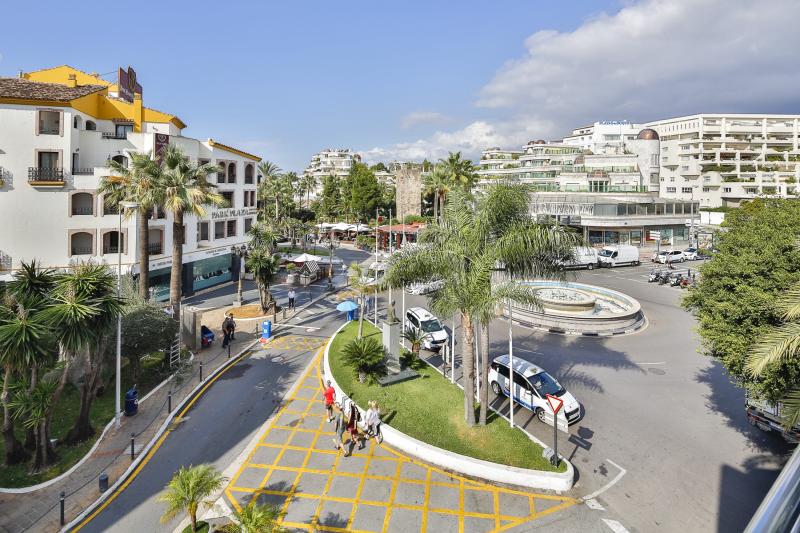 Lägenhet i Marbella - Puerto Banus