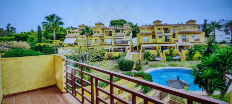 Maison de Ville à vendre dans Cancelada, Estepona