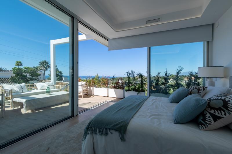 Villa for sale in El Mirador, Marbella