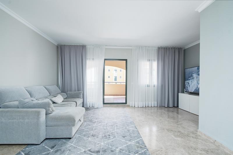 Appartement te koop in Los Naranjos, San Pedro de Alcantara