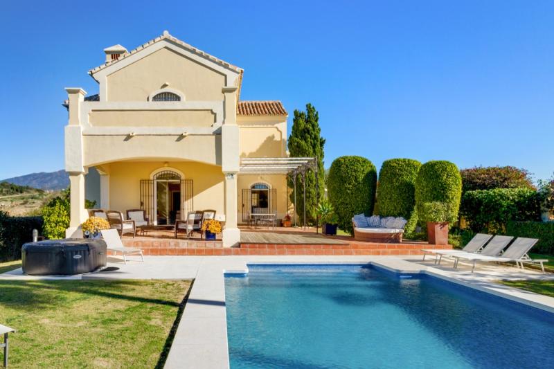 Villa till salu i La Panera, Estepona
