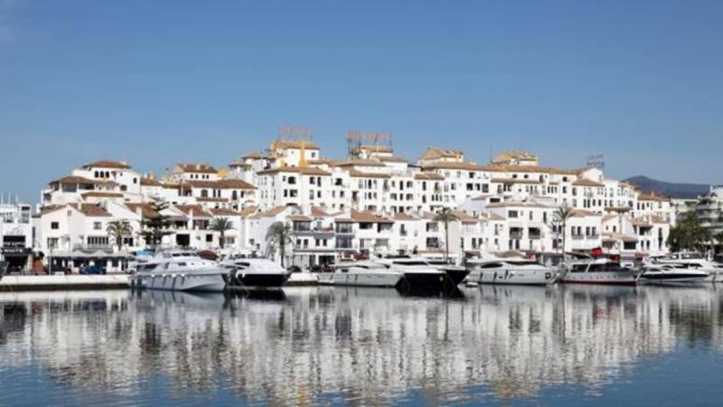 Appartement te koop in Marbella - Puerto Banus