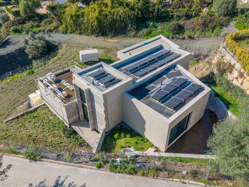 Villa te koop in La Alqueria, Benahavis