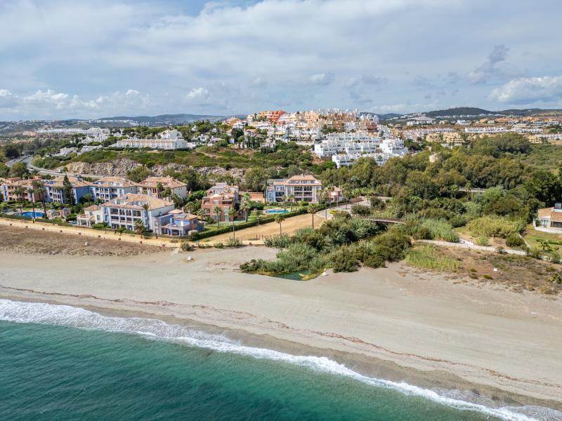 Unique Frontline Beach Villa in La Perla de la Bahía, Casares