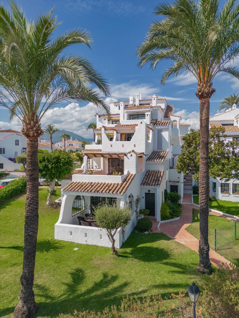Stunning 3-Bedroom Home with Impeccable Finishes in Aldea Blanca