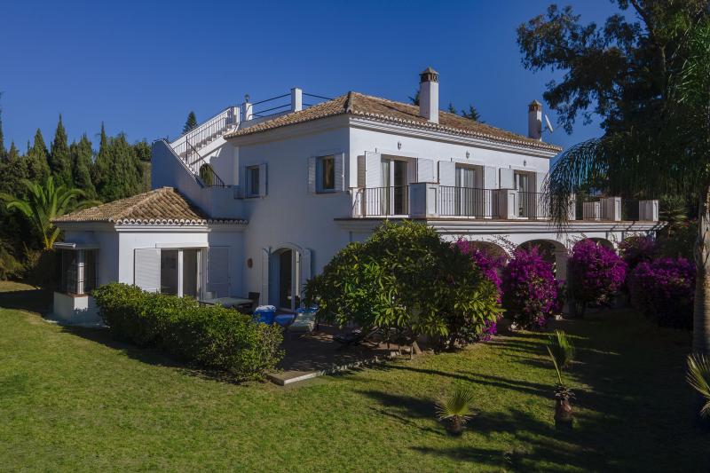 Villa te koop in Guadalmina Baja, San Pedro de Alcantara