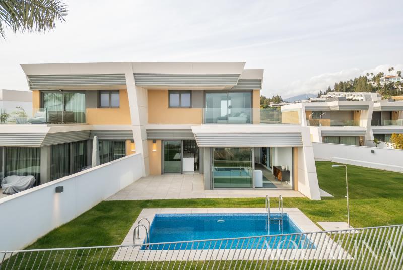 Maison de Ville à vendre dans El Chaparral, Mijas Costa