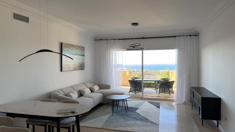 Apartamento de lujo con vistas panorámicas en Miraflores Hills, Mijas Costa