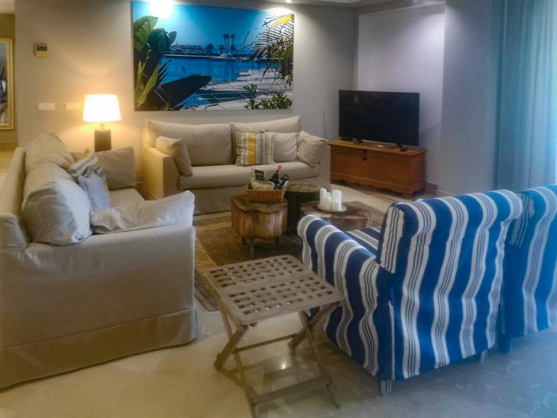 Apartamento Planta Baja en venta y en alquiler en Sotogrande Puerto Deportivo, Sotogrande