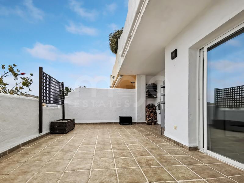 Appartement rez de chaussée à vendre dans Terrazas de la Bahía, Casares