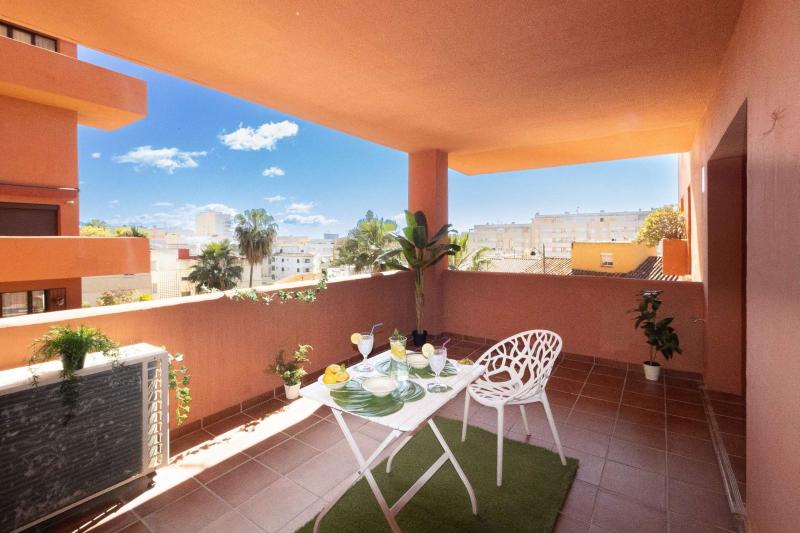 Lejlighed til salg i Estepona Town