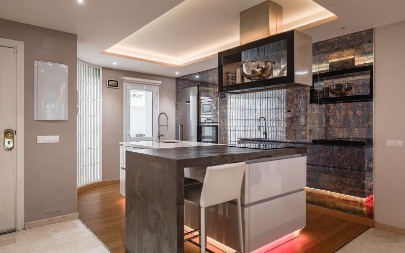 Appartement te koop in Las Lomas del Marbella Club, Marbella Golden Mile