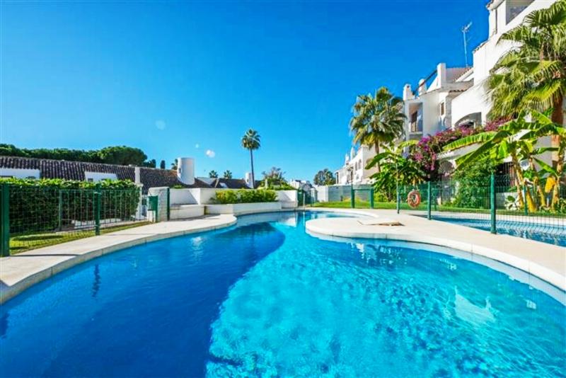 Lejlighed til salg i Villa Marina, Marbella - Puerto Banus