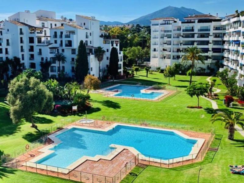 Exclusive Apartment in Jardines del Puerto