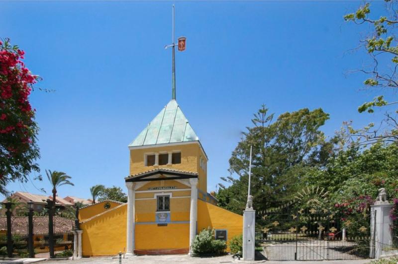Hôtel à vendre dans Marbella - Puerto Banus