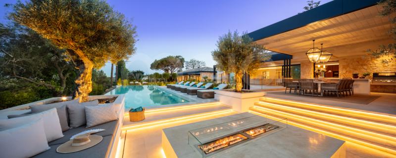 Villa til salg i Nueva Andalucia, Marbella