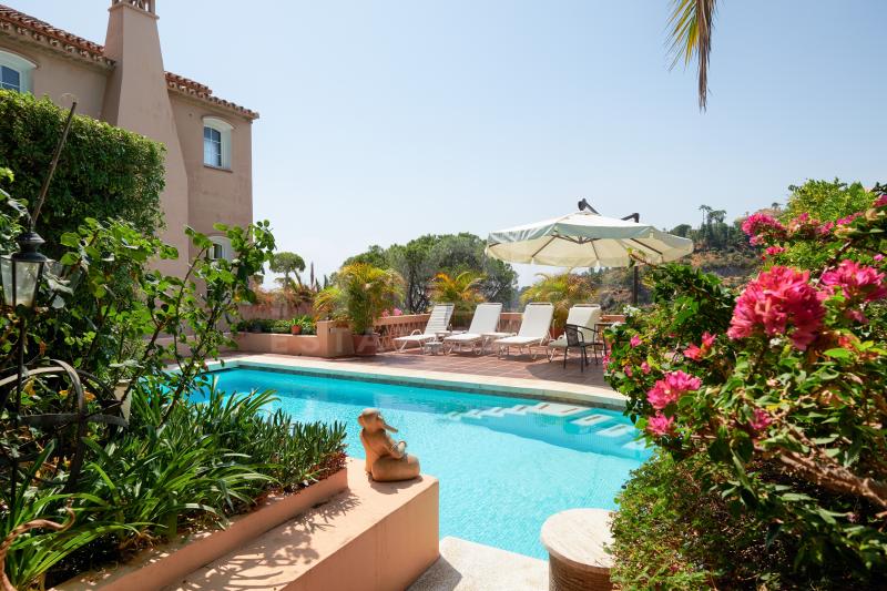 Villa à vendre dans El Madroñal, Benahavis