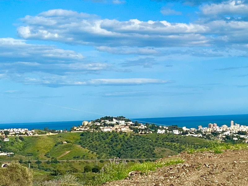 Terrain à vendre dans Loma del Flamenco, Mijas