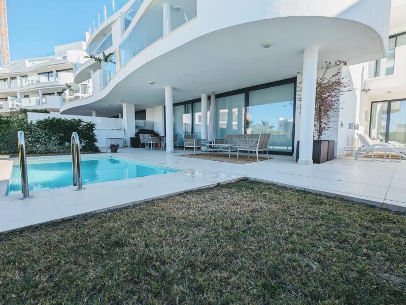 Appartement begane grond te koop in El Higueron, Fuengirola