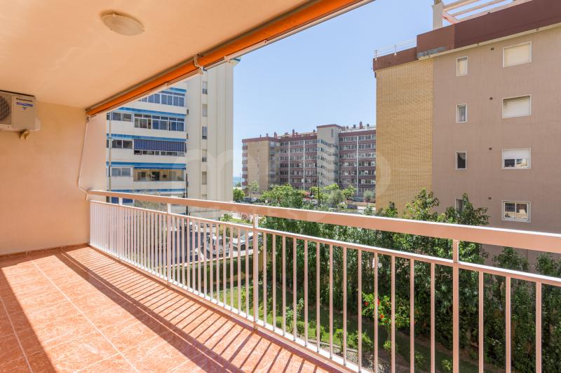 3 bedroom apartment in lower part of Torreblanca.
