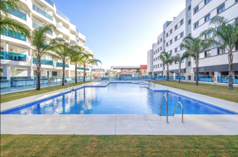 New 3-bed penthouse in Fuengirola with 135 m2 terraces