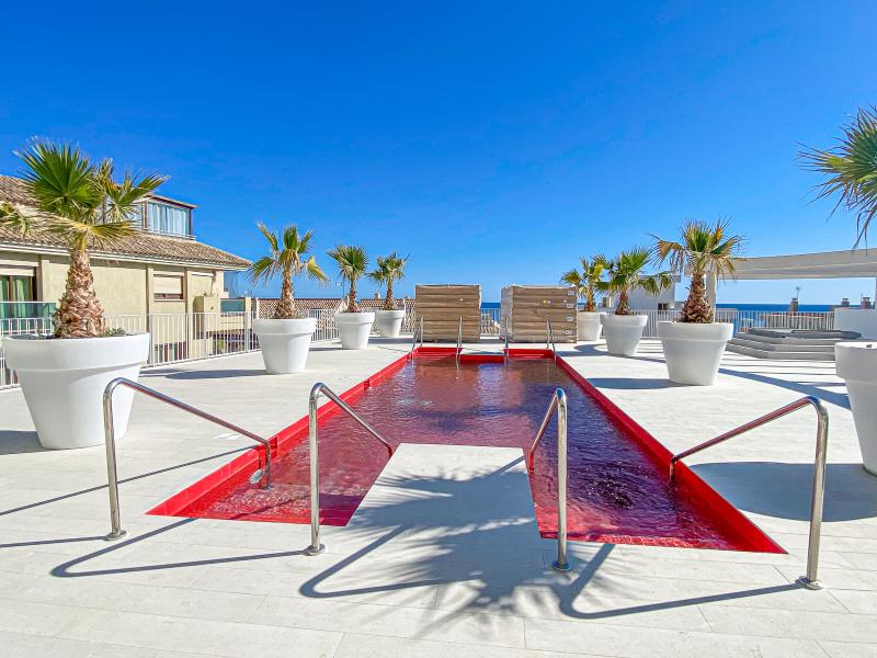 Apartment for sale in Carvajal, Fuengirola (5 shares)