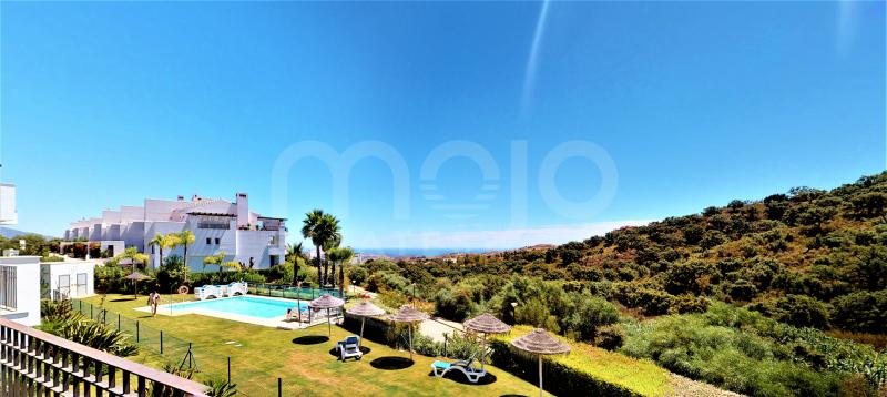 Apartment for sale in La Mairena, Marbella