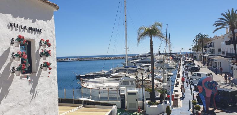 Parkering till salu i Marbella - Puerto Banus