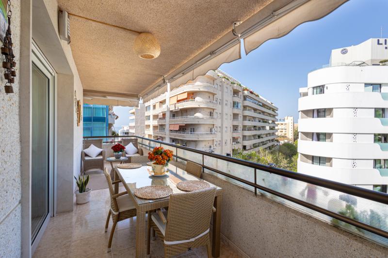 Tvåvånings takvåning till salu i Marbella Centro