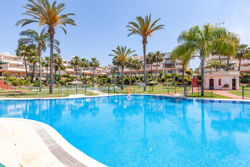 Lägenhet till salu i Lorcrimar, Nueva Andalucia
