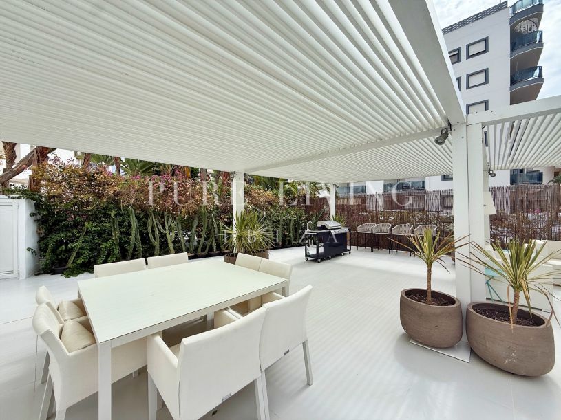 Apartment for sale in Marina Botafoch, Ibiza