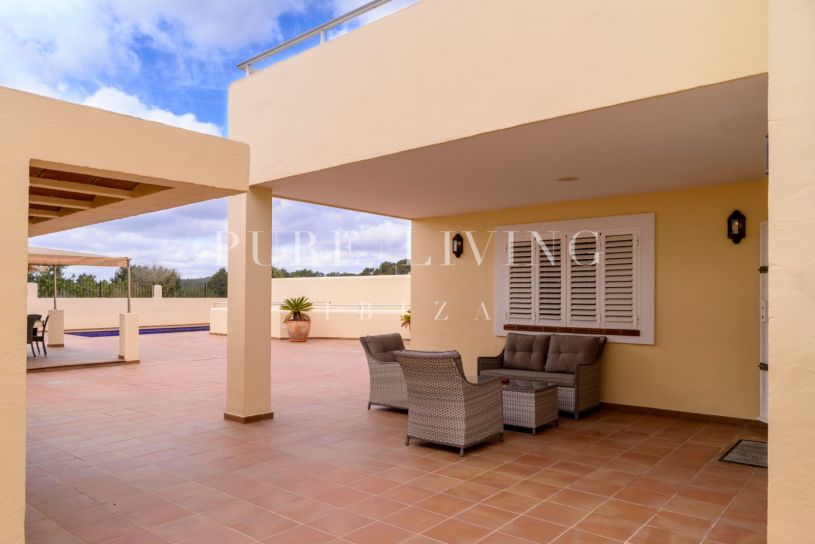 Villa for sale in Santa Gertrudis de Fruitera, Santa Eulalia del Río