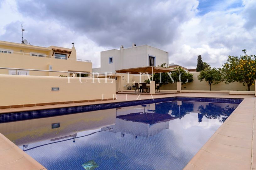 Villa for sale in Santa Gertrudis de Fruitera, Santa Eulalia del Río