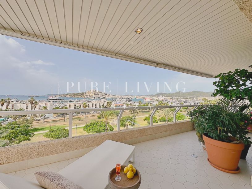 Apartment for sale in Marina Botafoch, Ibiza