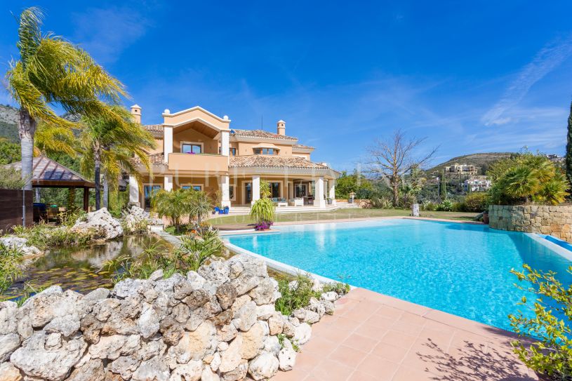 Elegant family home in Marbella Club Golf Resort